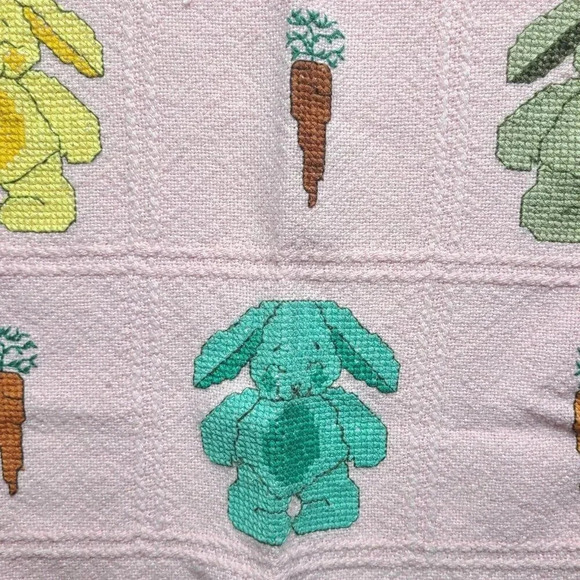 Cross Stitch Needlepoint Bunnies And Carrots Baby Blanket Pink 34" x 34" FLAW - Picture 5 of 7